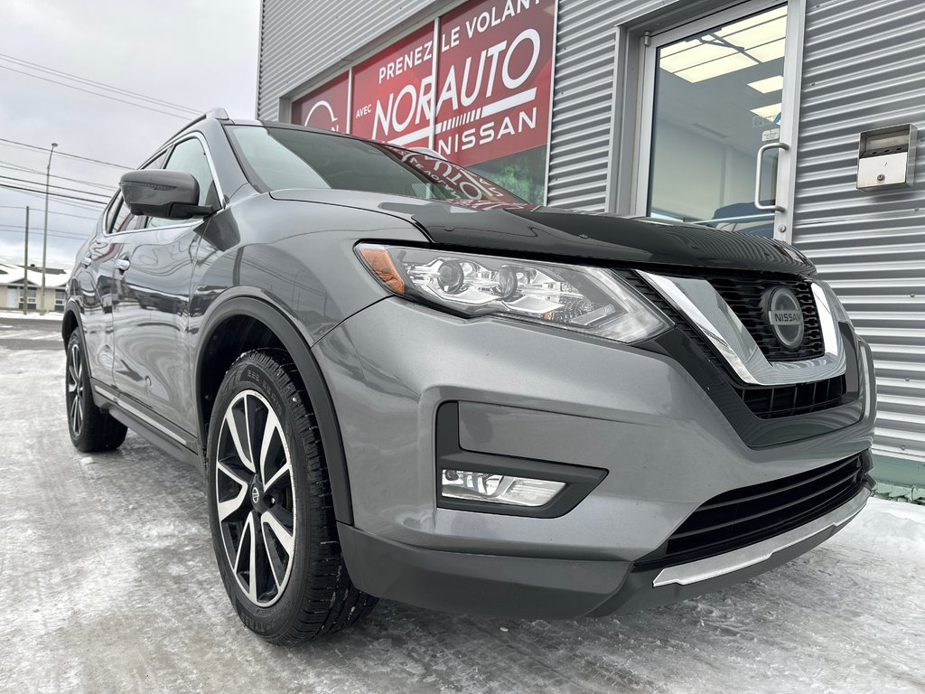 Nissan Rogue SL PLATINUM AWD 2020 à Amos, Québec - 2 - w1024h768px
