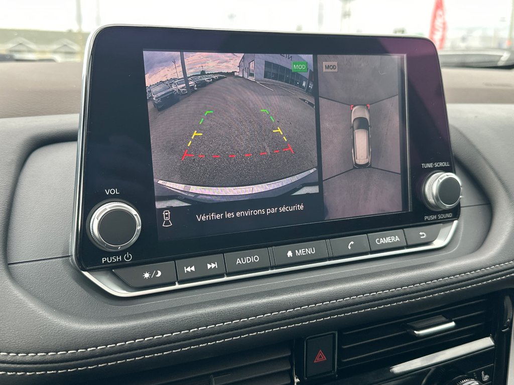 2021 Nissan Rogue SV PRIVILÈGE AWD in Amos, Quebec - 16 - w1024h768px