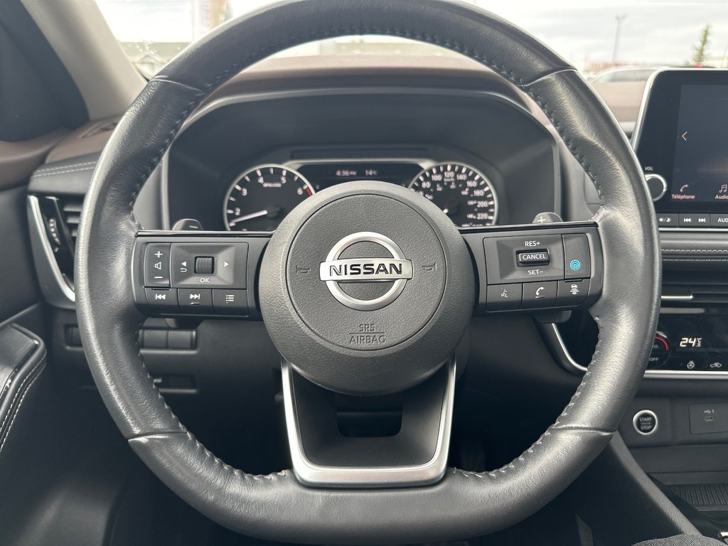 2021 Nissan Rogue SV PRIVILÈGE AWD in Amos, Quebec - 10 - w1024h768px