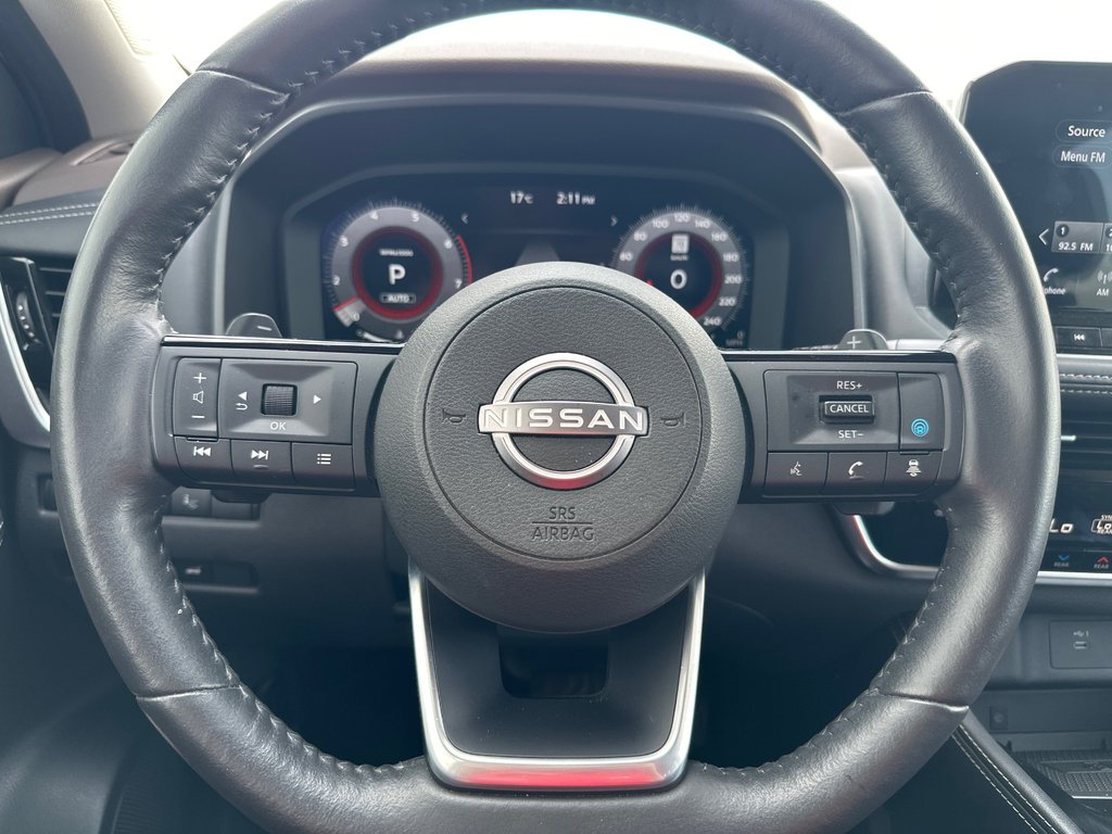 2022 Nissan Rogue Platinum AWD in Amos, Quebec - 10 - w1024h768px
