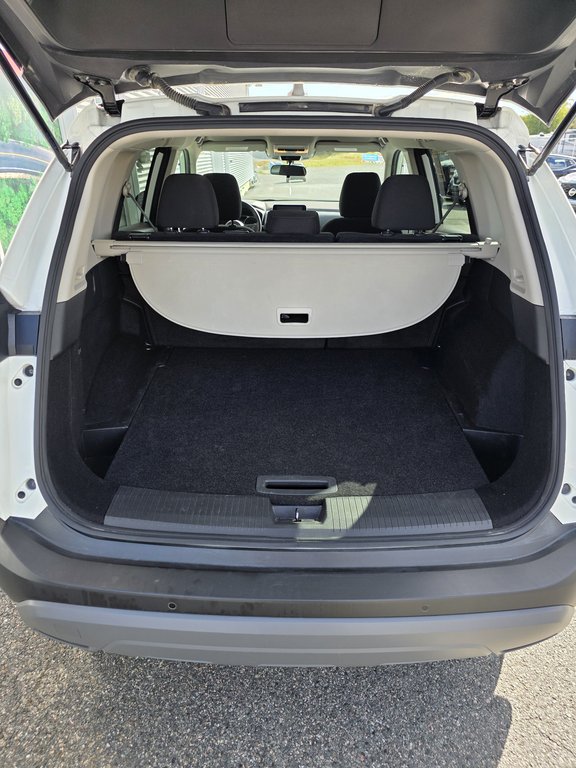 Nissan Rogue S AWD 2023 à Amos, Québec - 18 - w1024h768px