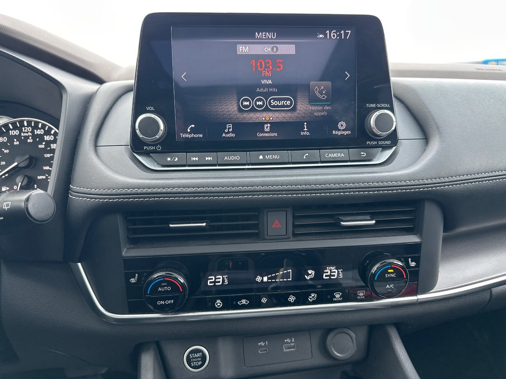 Nissan Rogue SV AWD 2023 à Amos, Québec - 11 - w1024h768px