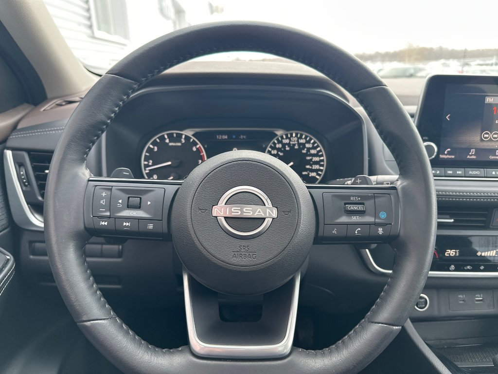 Nissan Rogue SV AWD 2023 à Amos, Québec - 10 - w1024h768px
