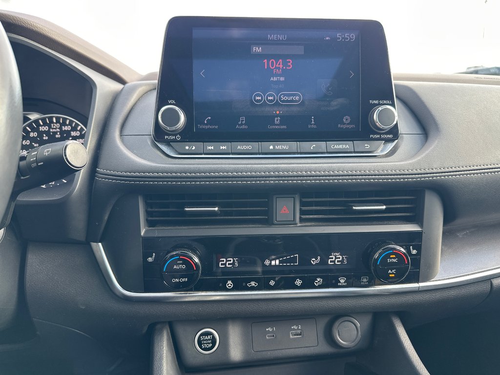 2023 Nissan Rogue SV AWD in Amos, Quebec - 10 - w1024h768px
