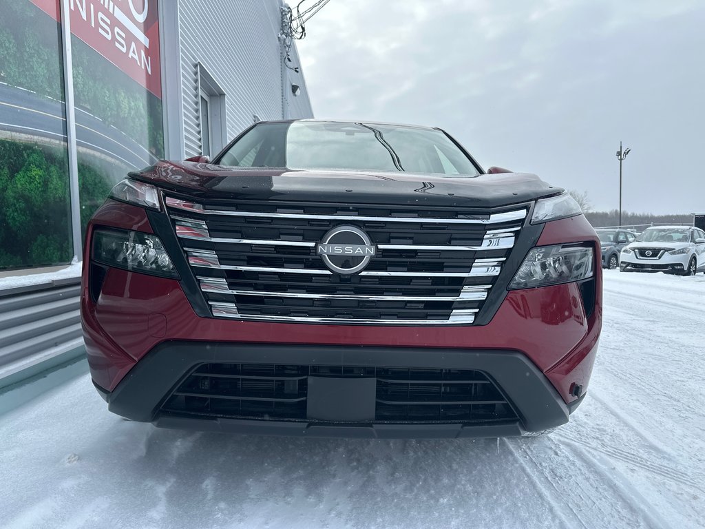 Nissan Rogue S AWD 2024 à Amos, Québec - 7 - w1024h768px