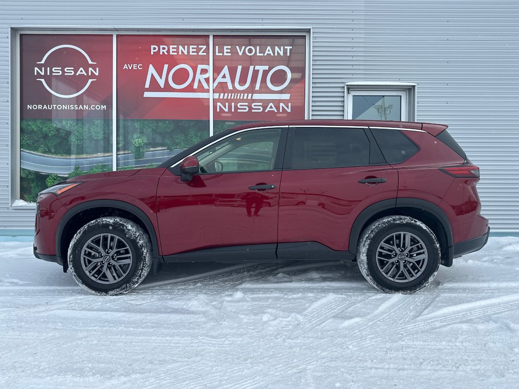 Nissan Rogue S AWD 2024 à Amos, Québec - 3 - w1024h768px