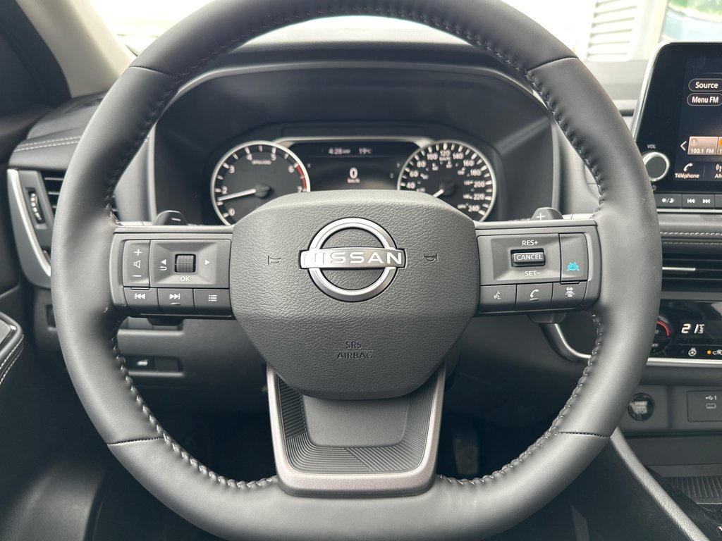 2025 Nissan Rogue MIDNIGHT EDITION in Amos, Quebec - 7 - w1024h768px