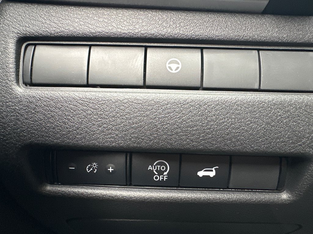 2025 Nissan Rogue MIDNIGHT EDITION in Amos, Quebec - 13 - w1024h768px