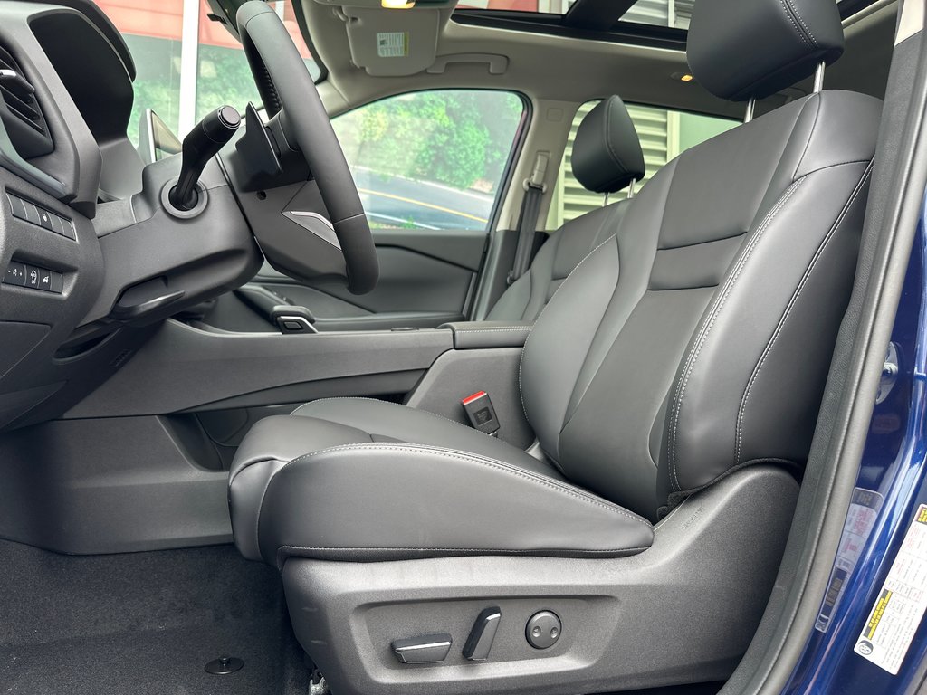 2025 Nissan Rogue MIDNIGHT EDITION in Amos, Quebec - 6 - w1024h768px