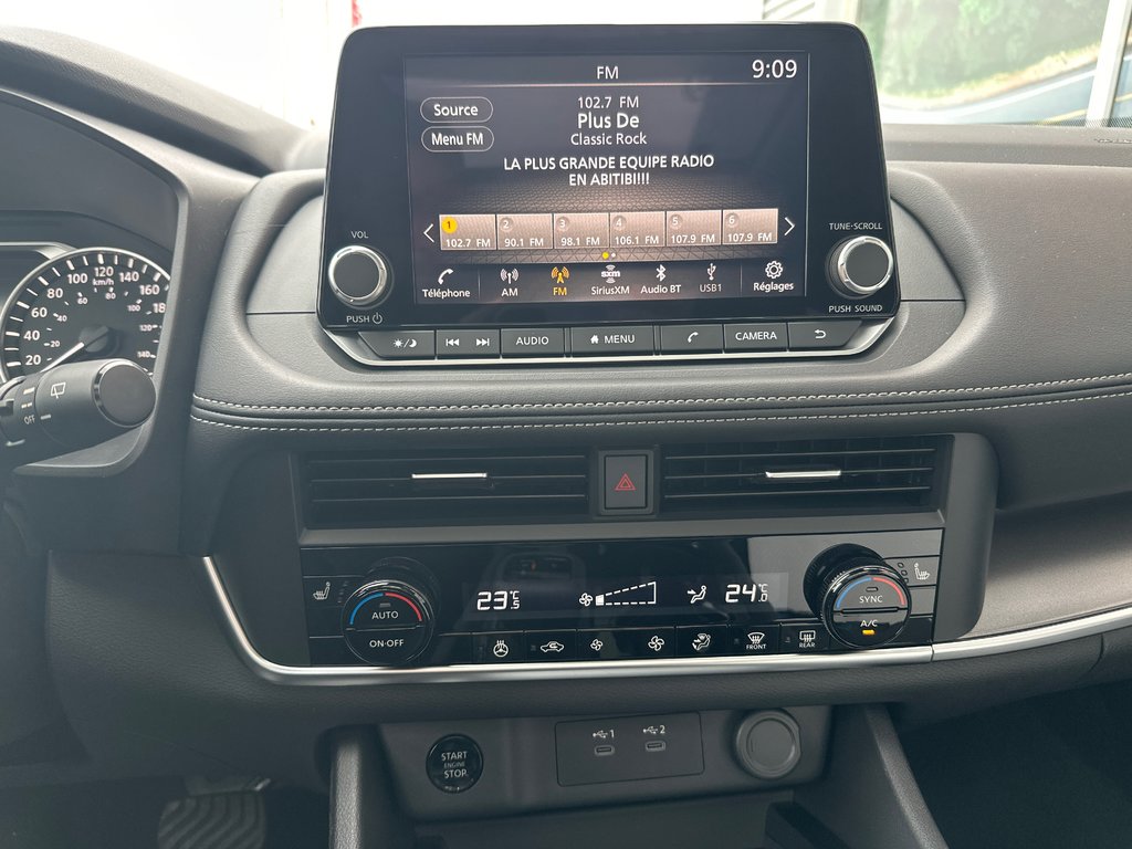 2025 Nissan Rogue SV MOONROOF in Amos, Quebec - 8 - w1024h768px