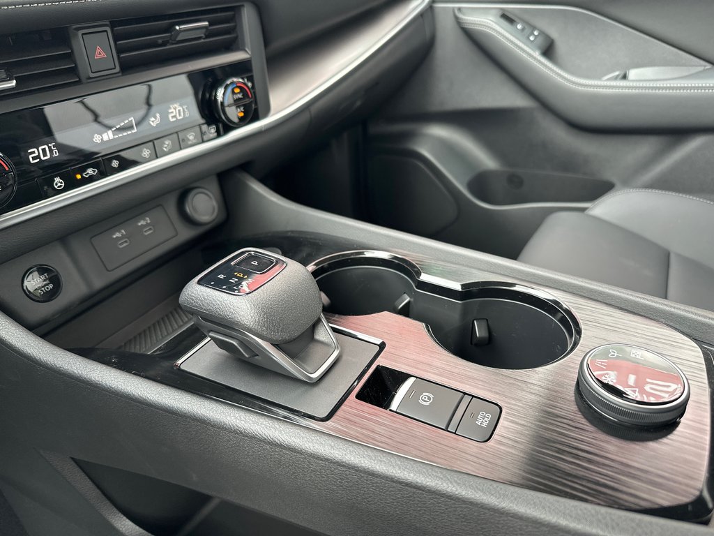 2025 Nissan Rogue MIDNIGHT EDITION in Amos, Quebec - 9 - w1024h768px