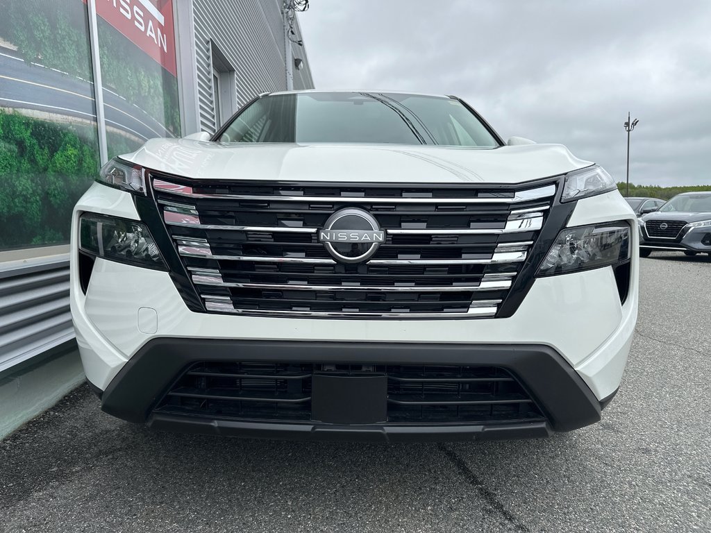 2025 Nissan Rogue S in Amos, Quebec - 4 - w1024h768px