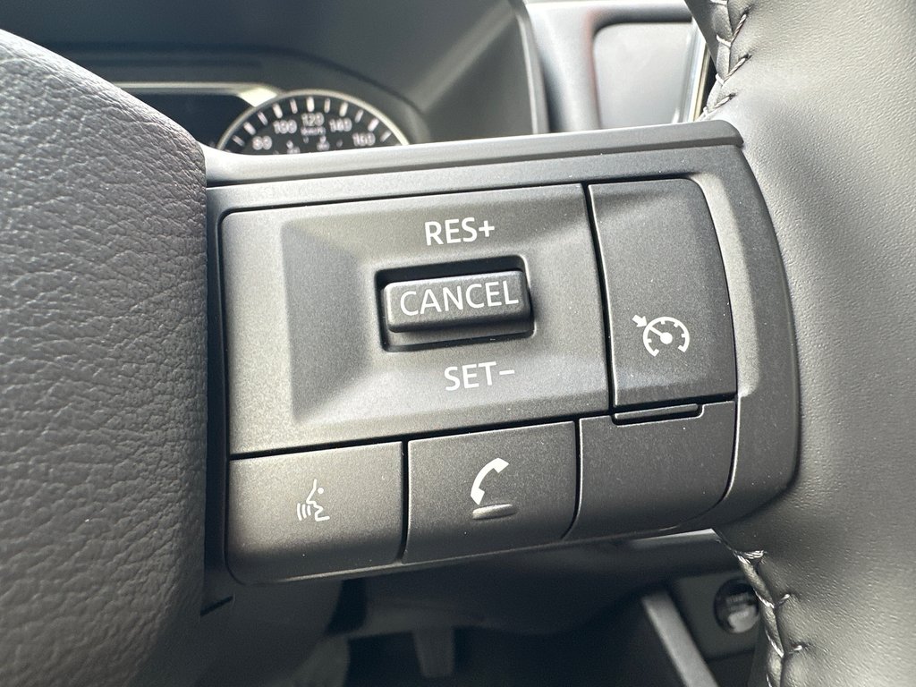 Nissan Rogue S 2025 à Amos, Québec - 11 - w1024h768px