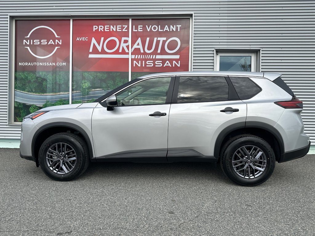 Nissan Rogue S 2025 à Amos, Québec - 2 - w1024h768px
