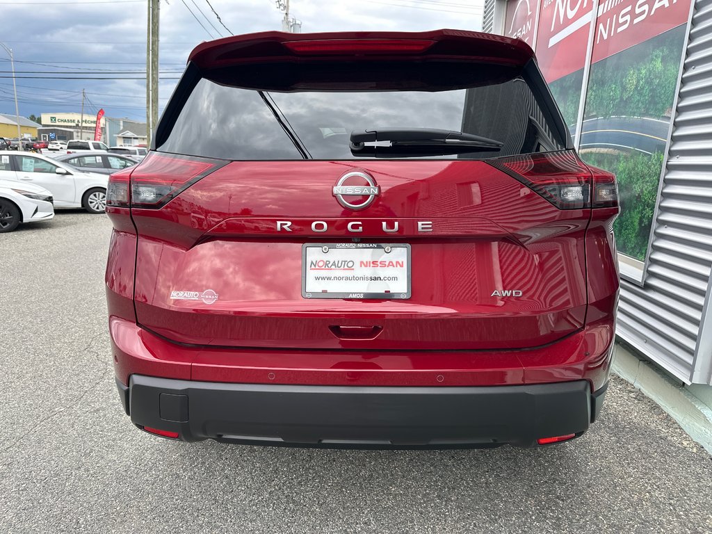 2025 Nissan Rogue S in Amos, Quebec - 8 - w1024h768px