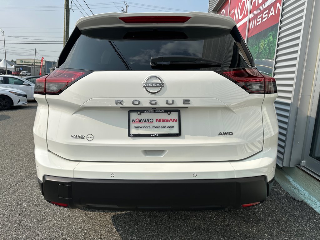 Nissan Rogue S 2025 à Amos, Québec - 5 - w1024h768px