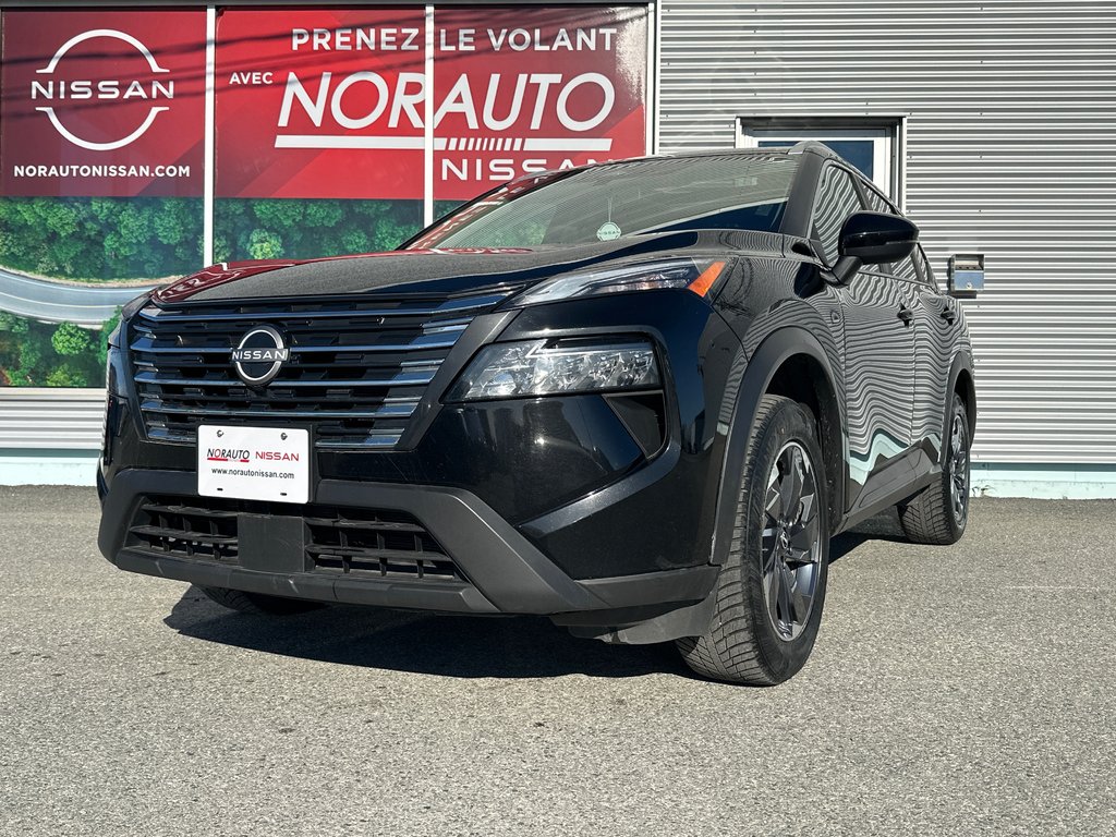 Nissan Rogue SV AWD 2025 à Amos, Québec - 1 - w1024h768px