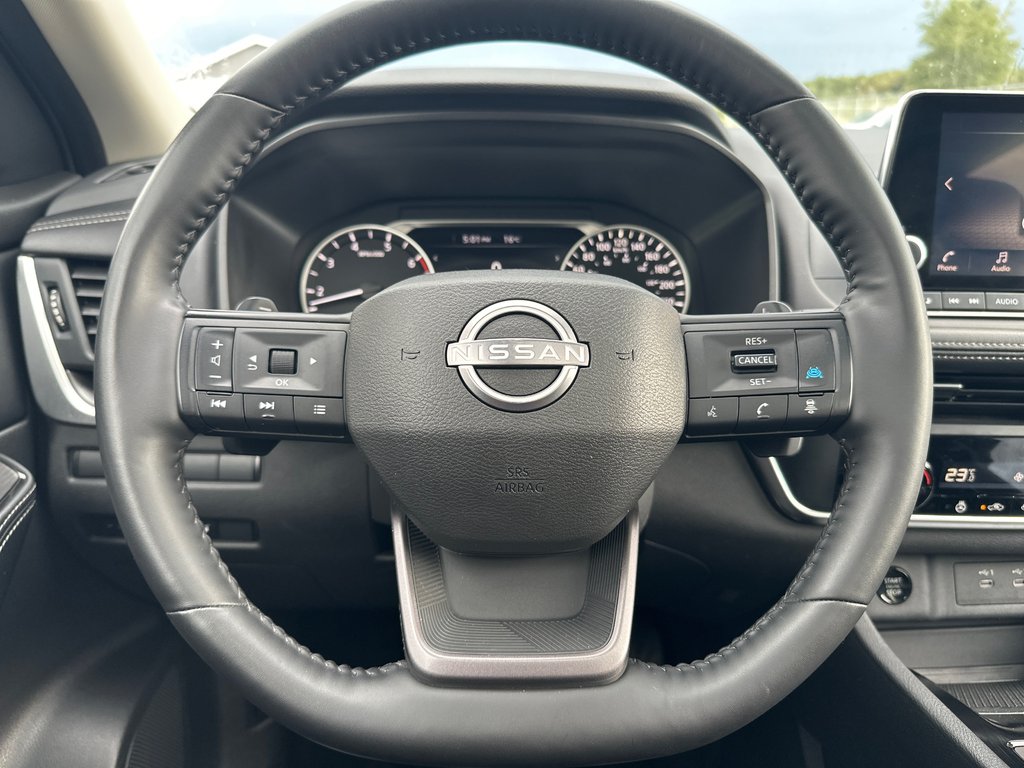 Nissan Rogue SV AWD 2025 à Amos, Québec - 10 - w1024h768px