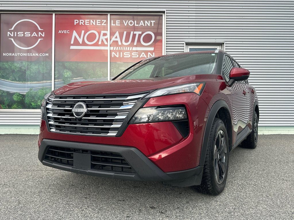 Nissan Rogue SV AWD 2025 à Amos, Québec - 1 - w1024h768px
