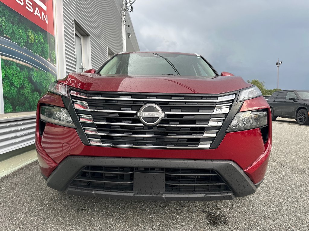 Nissan Rogue SV AWD 2025 à Amos, Québec - 7 - w1024h768px