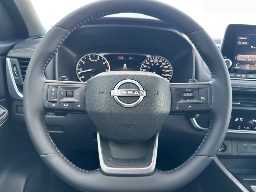 2026 Nissan Rogue S in Amos, Quebec - 7 - w1024h768px