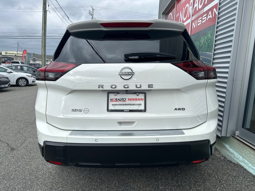 2026 Nissan Rogue S in Amos, Quebec - 5 - w1024h768px