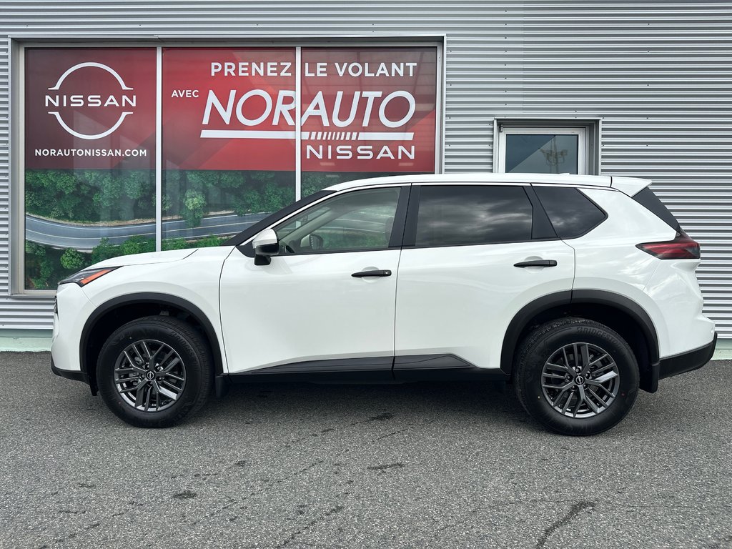 2026 Nissan Rogue S in Amos, Quebec - 2 - w1024h768px