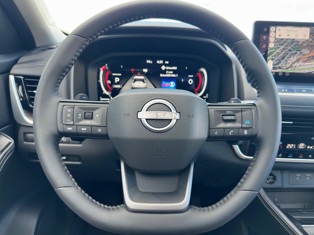 Nissan Rogue Platinum 2026 à Amos, Québec - 8 - w1024h768px