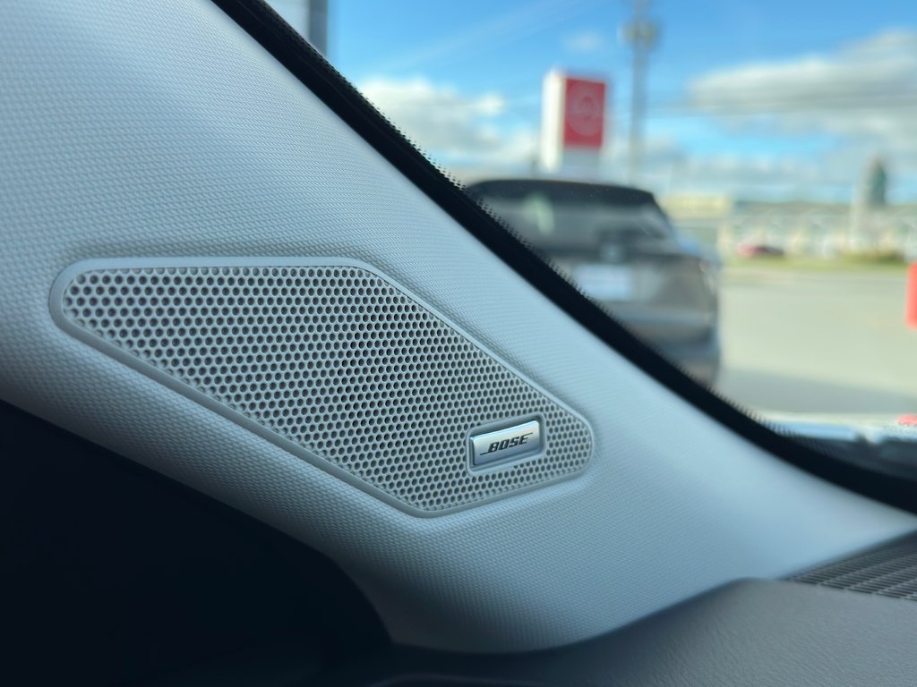 Nissan Rogue Platinum 2026 à Amos, Québec - 20 - w1024h768px