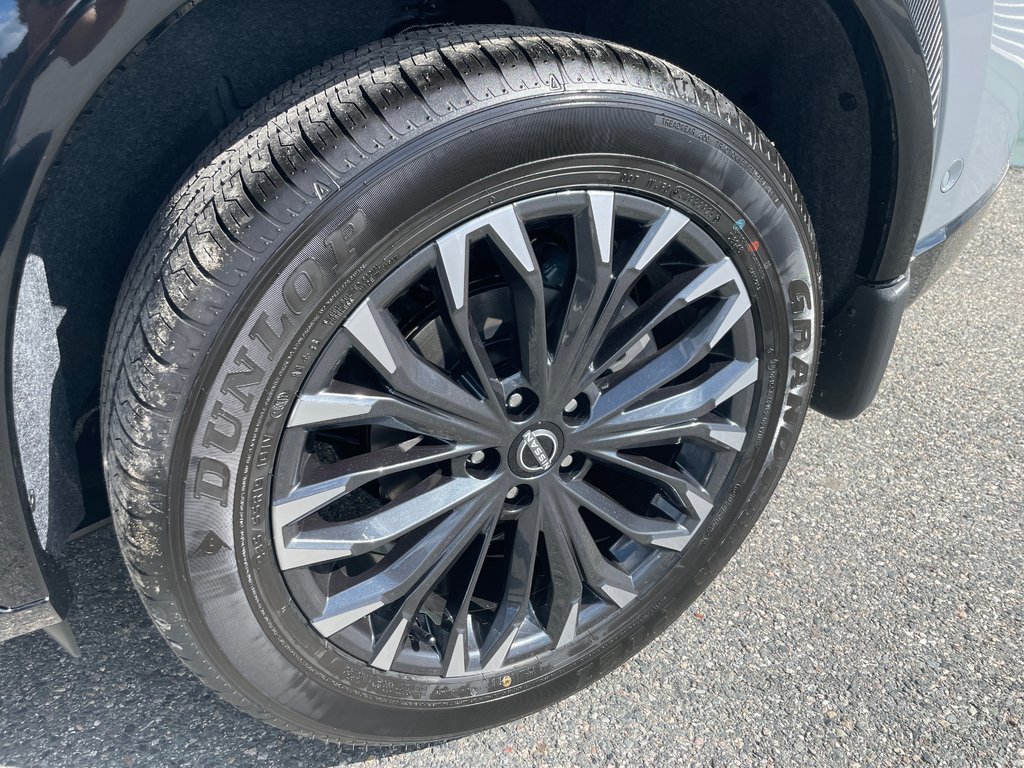 Nissan Rogue Platinum 2026 à Amos, Québec - 15 - w1024h768px