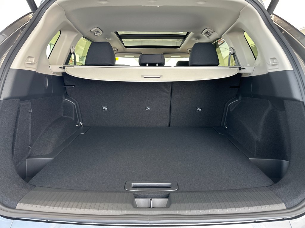 2026 Nissan Rogue SV Moonroof in Amos, Quebec - 14 - w1024h768px