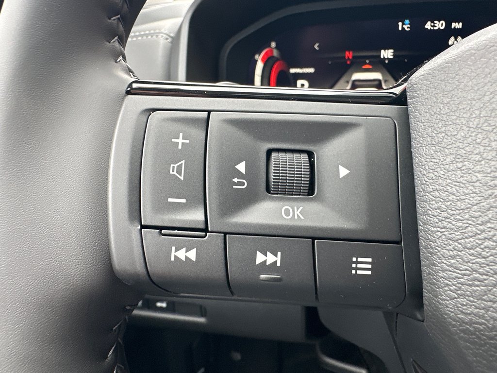 Nissan Rogue Platinum 2026 à Amos, Québec - 10 - w1024h768px