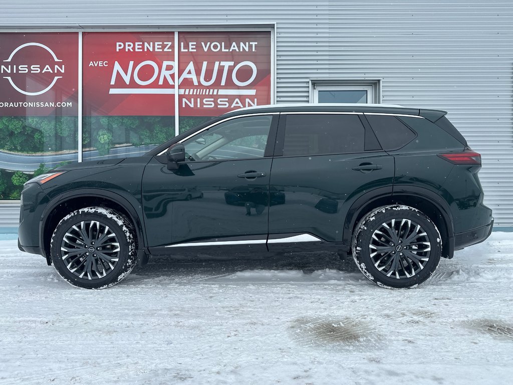 Nissan Rogue Platinum 2026 à Amos, Québec - 2 - w1024h768px