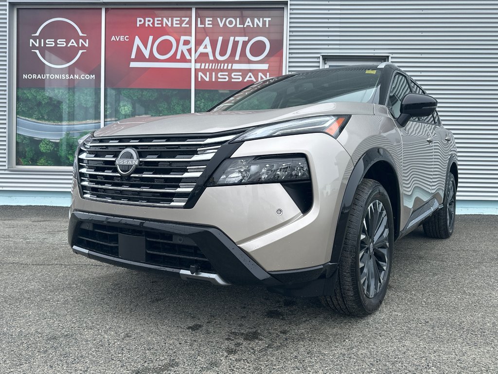 2026 Nissan Rogue Platinum in Amos, Quebec - 1 - w1024h768px