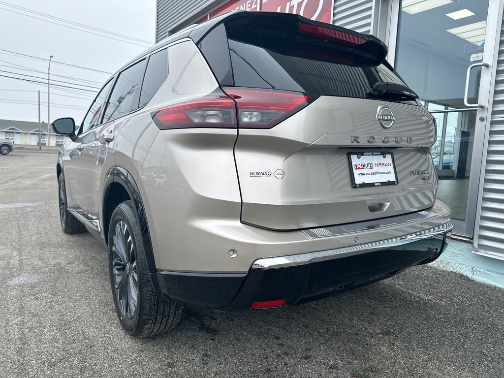 2026 Nissan Rogue Platinum in Amos, Quebec - 3 - w1024h768px