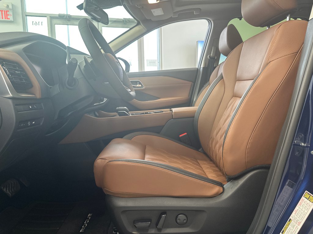 2026 Nissan Rogue Platinum in Amos, Quebec - 5 - w1024h768px