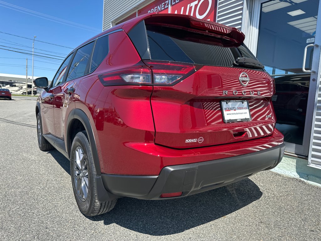 2026 Nissan Rogue S in Amos, Quebec - 3 - w1024h768px