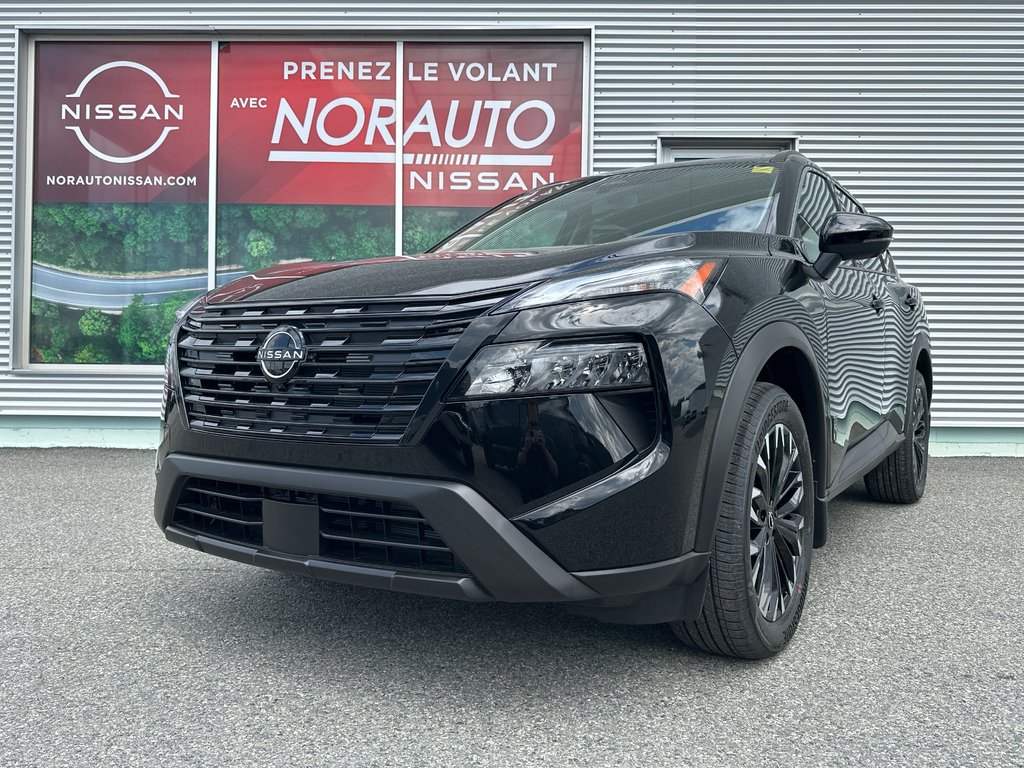 2026 Nissan Rogue SV Dark Armor in Amos, Quebec - 1 - w1024h768px