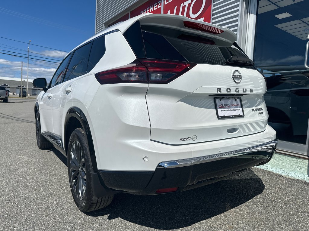 Nissan Rogue Platinum 2026 à Amos, Québec - 3 - w1024h768px