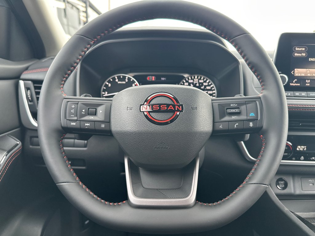 2026 Nissan Rogue Rock Creek in Amos, Quebec - 6 - w1024h768px