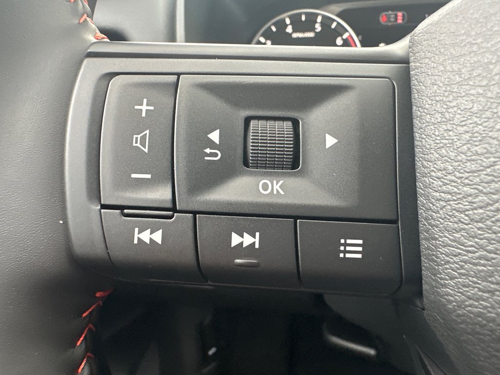 2026 Nissan Rogue Rock Creek in Amos, Quebec - 9 - w1024h768px