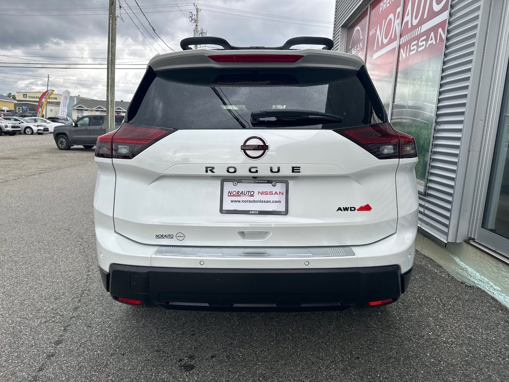Nissan Rogue Rock Creek 2026 à Amos, Québec - 5 - w1024h768px