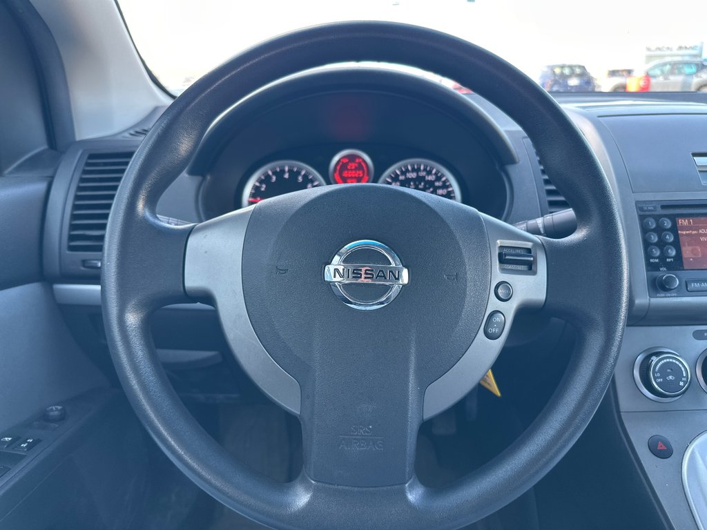 Nissan Sentra 2.0 S 2010 à Amos, Québec - 10 - w1024h768px