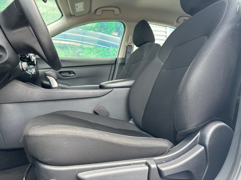 2025 Nissan Sentra S Plus in Amos, Quebec - 9 - w1024h768px