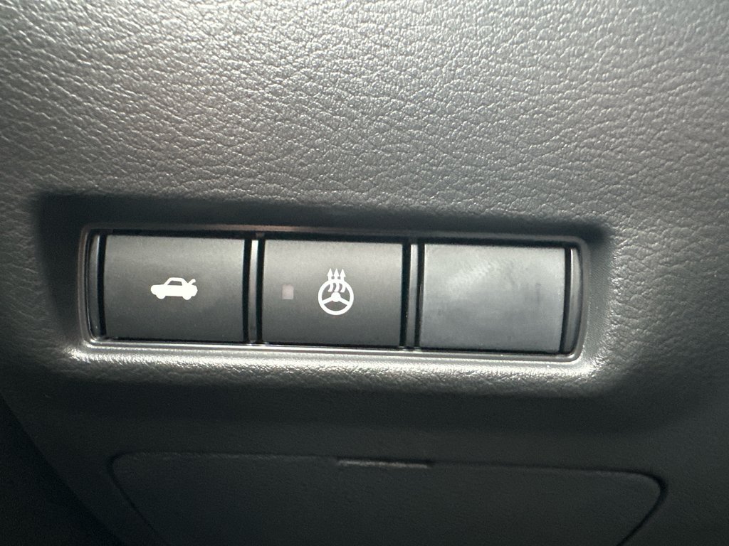 2026 Nissan Sentra SV Premium in Amos, Quebec - 16 - w1024h768px