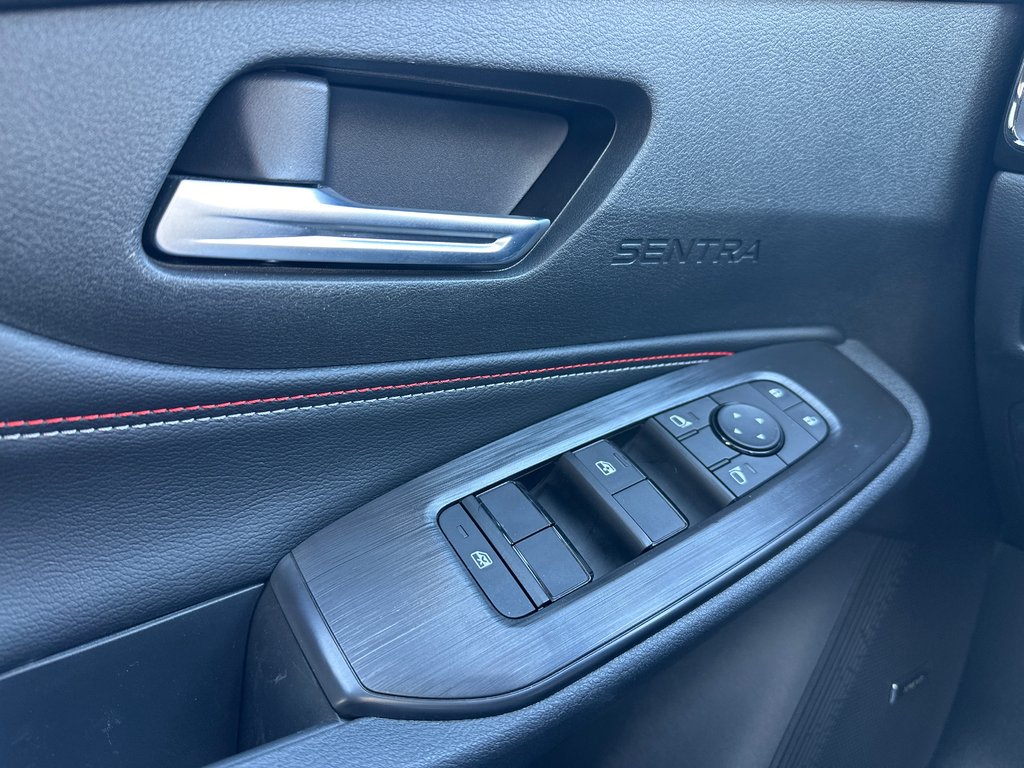 Nissan Sentra SR Premium 2026 à Amos, Québec - 16 - w1024h768px