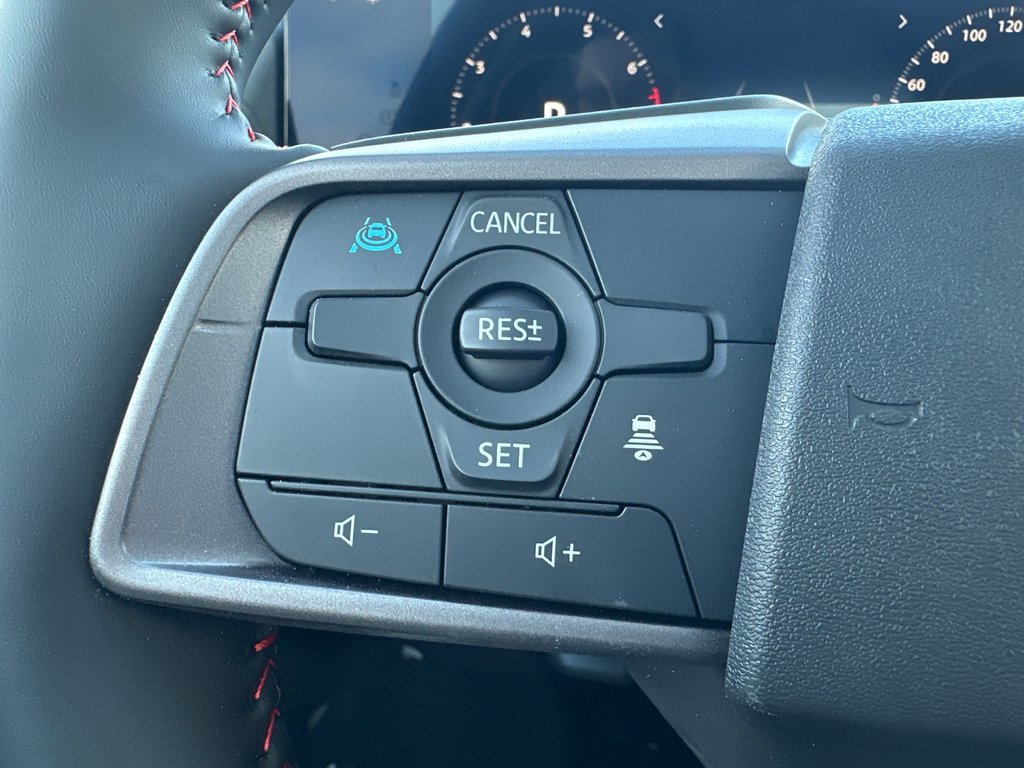 Nissan Sentra SR Premium 2026 à Amos, Québec - 8 - w1024h768px