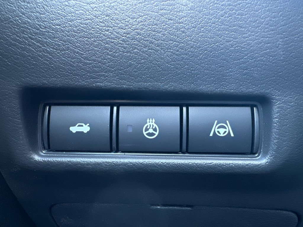 Nissan Sentra SR Premium 2026 à Amos, Québec - 13 - w1024h768px