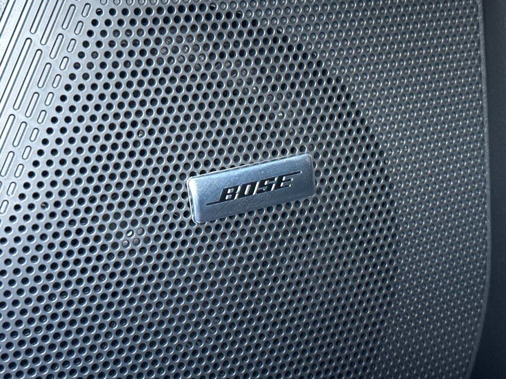 Nissan Sentra SR Premium 2026 à Amos, Québec - 17 - w1024h768px