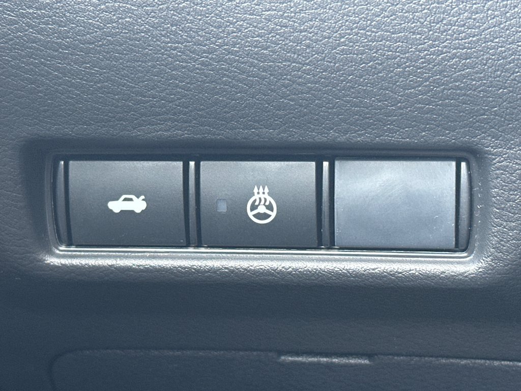 Nissan Sentra SV Premium 2026 à Amos, Québec - 13 - w1024h768px